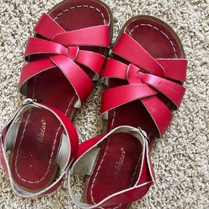 Saltwater sandals by Hoy Size 7